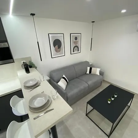 - Magnifique Moderne * Cannes