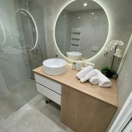 - Magnifique Moderne *