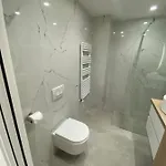 - Magnifique Moderne Apartmán *